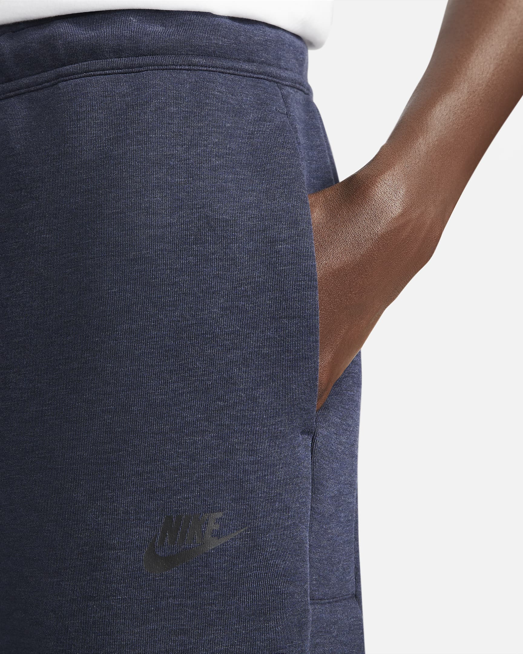 Nike Sportswear Tech Fleece Men’s Loose Fit Tear-Away Pants